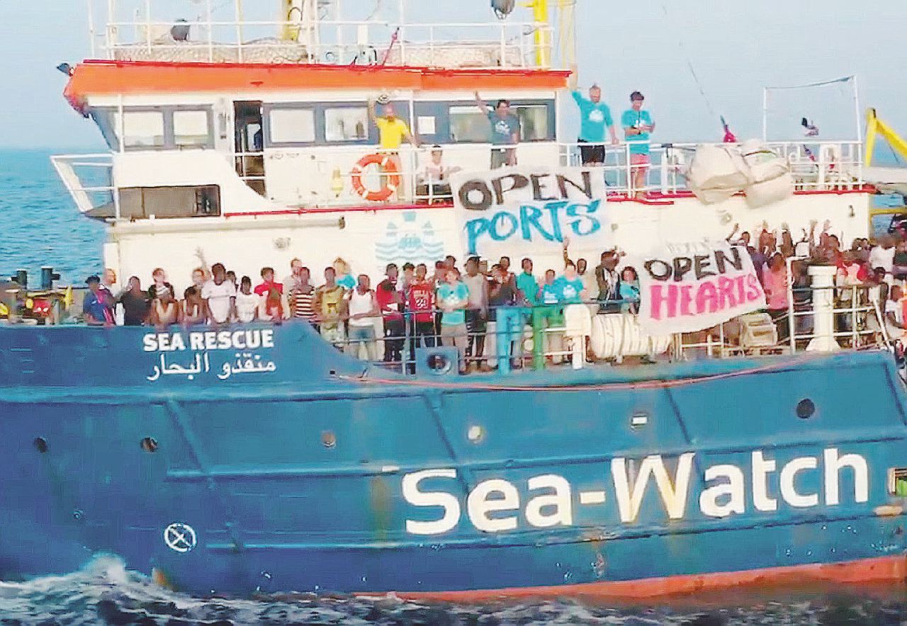 Sea Watch, indagine a Roma sul blocco del governo Conte dopo l’esposto del Garante dei detenuti