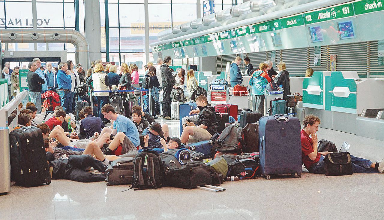 Cancellazioni, bagagli persi e ritardi: il bestiario nei cieli