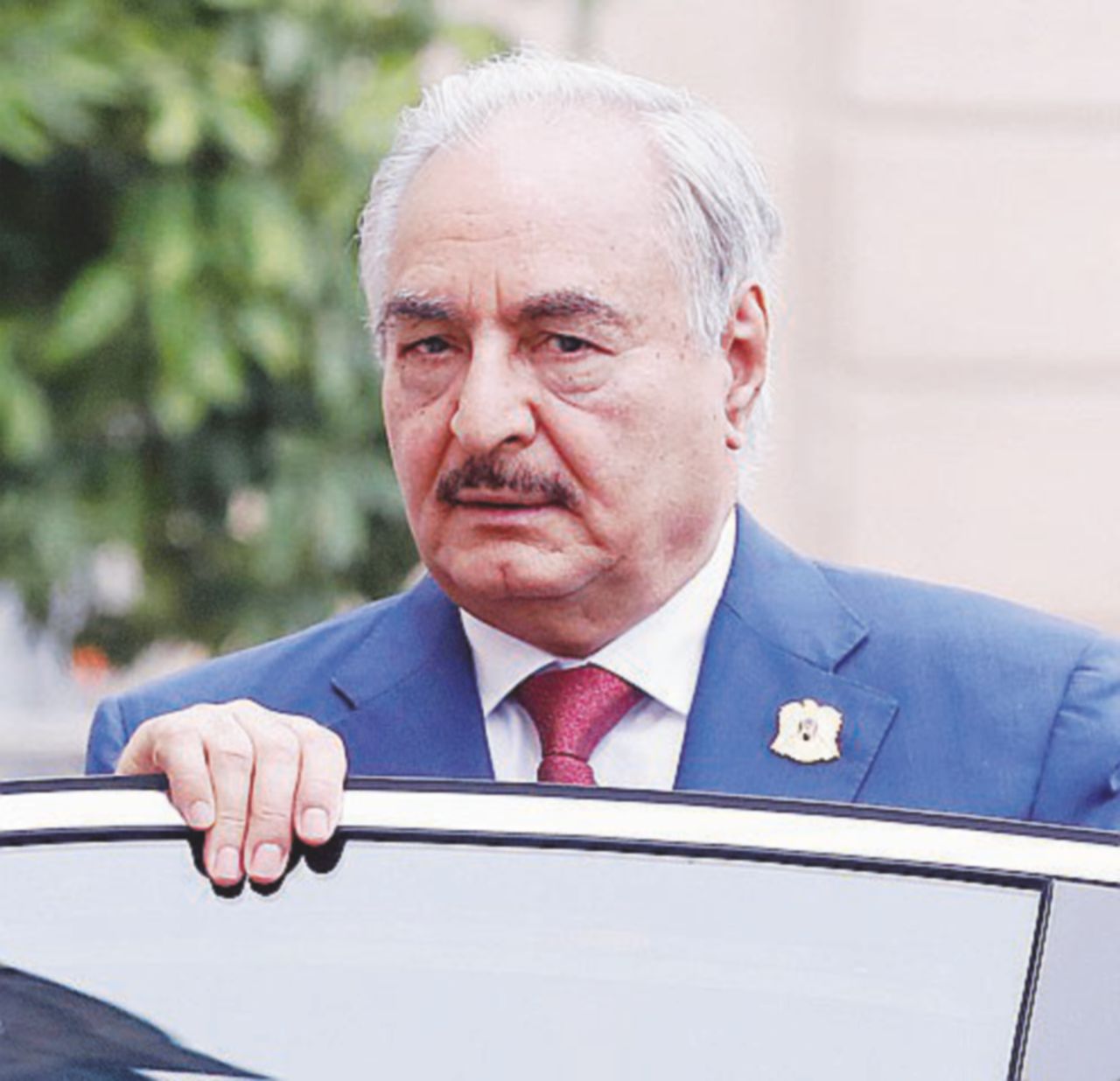 Salvini fa il ministro degli Esteri e incontra al Sarraj a Milano