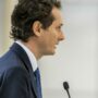 Copertina di Eredità Agnelli, niente messa alla prova per John Elkann: in caso di processo, già incombe la prescrizione (ma anche la brutta figura)