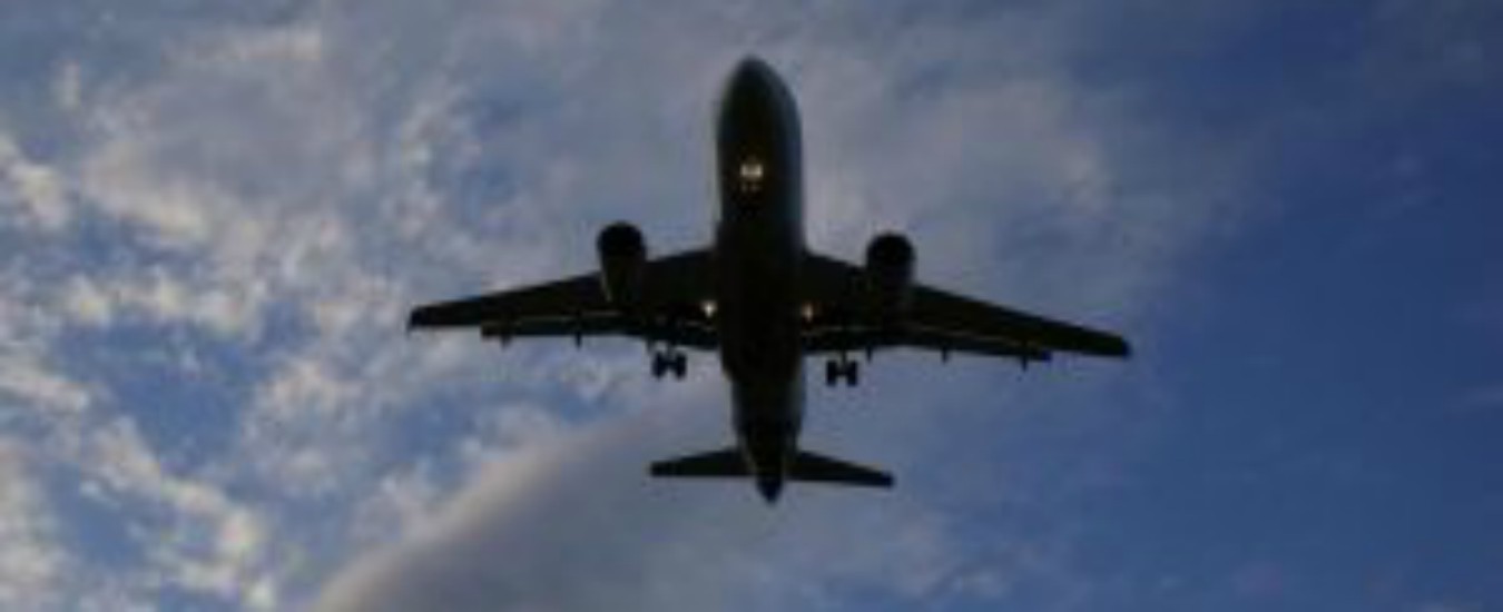 Blue Panorama, ritardi e disagi per i passeggeri in viaggio da Orio al Serio: volo per Minorca parte 38 ore dopo