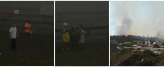 Copertina di Stromboli, il vulcano erutta e le persone scappano verso il mare: le immagini