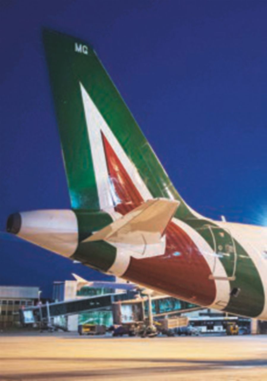 Alitalia, Di Maio: “No pregiudizi su Atlantia si chiude entro il 15”