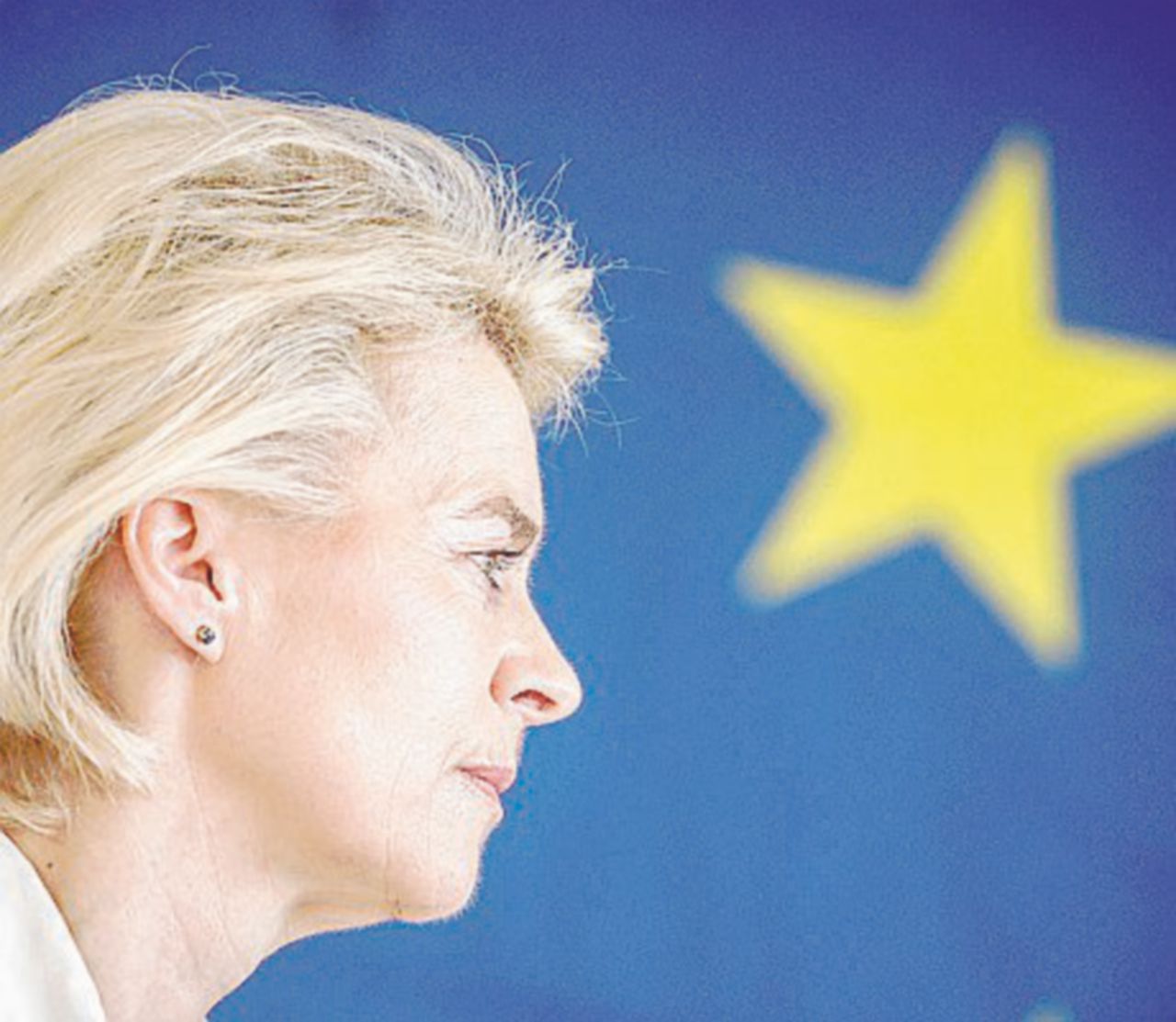 Copertina di Il sogno di una difesa comune (e costosa)