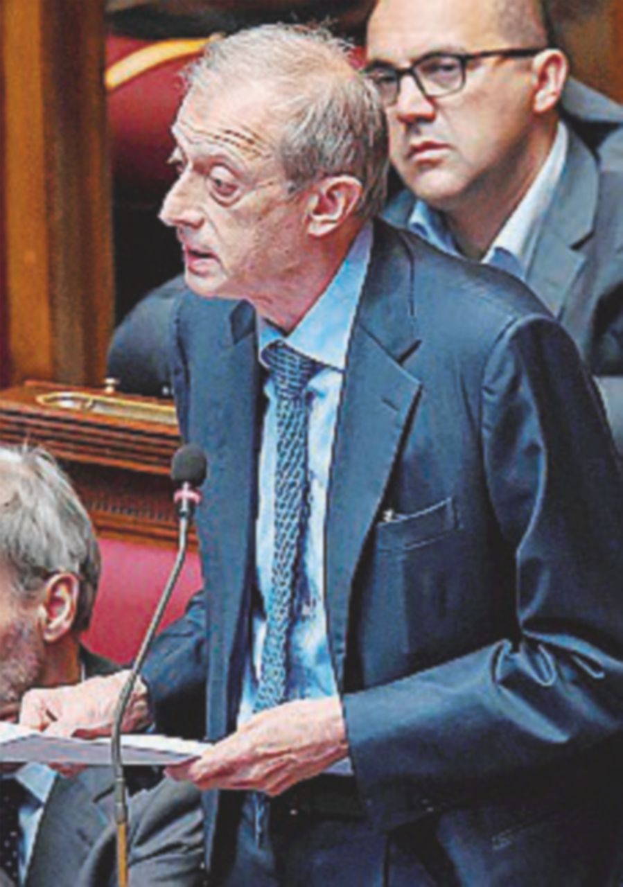 Missione a Tripoli: il Pd non sa che fare e se ne lava le mani