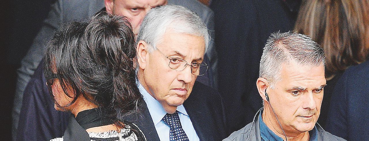 Copertina di Caos Csm, il verbale di Palamara: “Pignatone mi parlò del fascicolo inviato ai pm di Perugia”