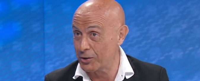 Copertina di Migranti, Minniti: “Dite a Fratoianni che il compagno Minniti è vivo e lotta nel Pd”. E attacca il governo su Sea Watch