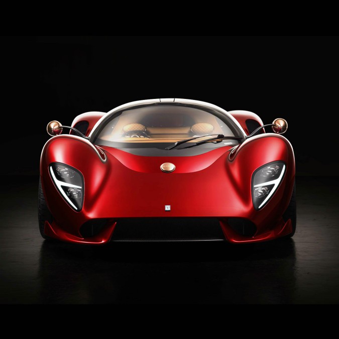 Copertina di De Tomaso P72, a Goodwood la supercar che rende omaggio al passato – foto