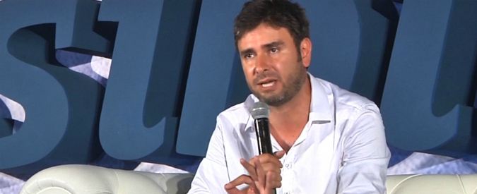 Copertina di Migranti, Di Battista: “L’accoglienza oggi non è un valore. Il dibattito sulle ong mi annoia e annoierà presto gli italiani”