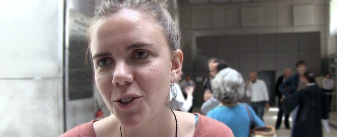 Migranti, Francesca Peirotti a processo in Francia: ‘Bufale su di me. Attenti a personalizzare, creare eroi è rischioso’