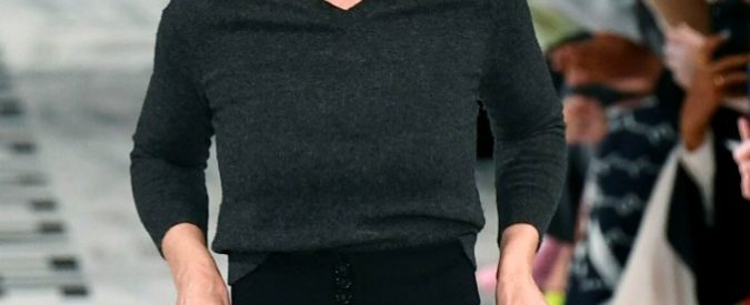 Stella McCartney: “Non lavo i miei vestiti. La regola per un abito su misura è non pulirlo. Lo sporco si secca e si spazzola via”