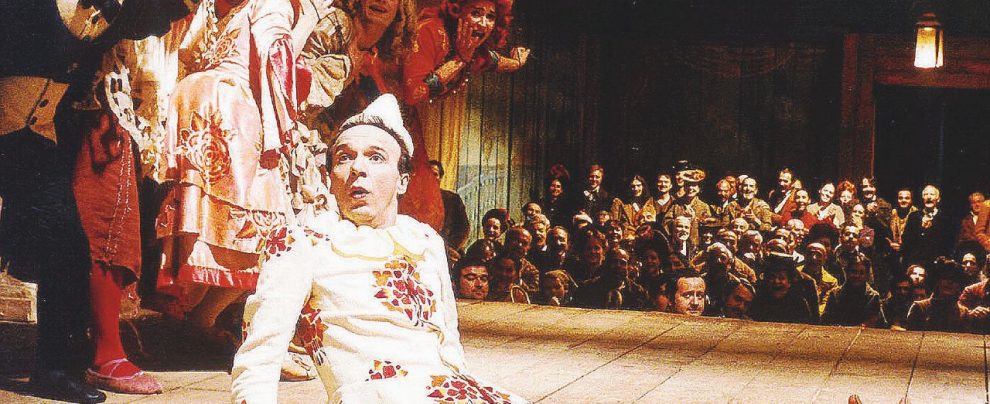 Gambe corte - Roberto Benigni protagonista del suo “Pinocchio” - Ansa Occhio a Pinocchio: ha fatto la sfortuna di Benigni, Nuti & C.