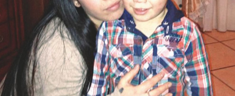 Antonia Maria Iannicelli col figlio Cocò, ucciso dalla ’ndrangheta - Fotogramma “Solo fuori dal carcere ho saputo: il mio Cocò uno scudo per papà”