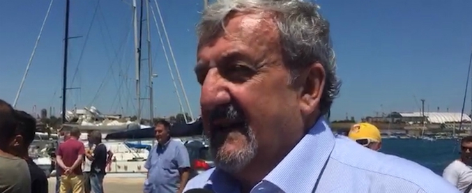 Copertina di Ex Ilva, Emiliano: “Va chiusa. A Milano una fabbrica che uccide le persone verrebbe tollerata?”