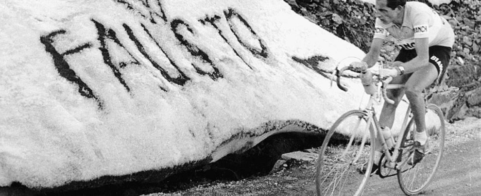 Tutti scrivono Coppi 246 i titoli sul campione Tutti scrivono Coppi 246 i titoli sul campione