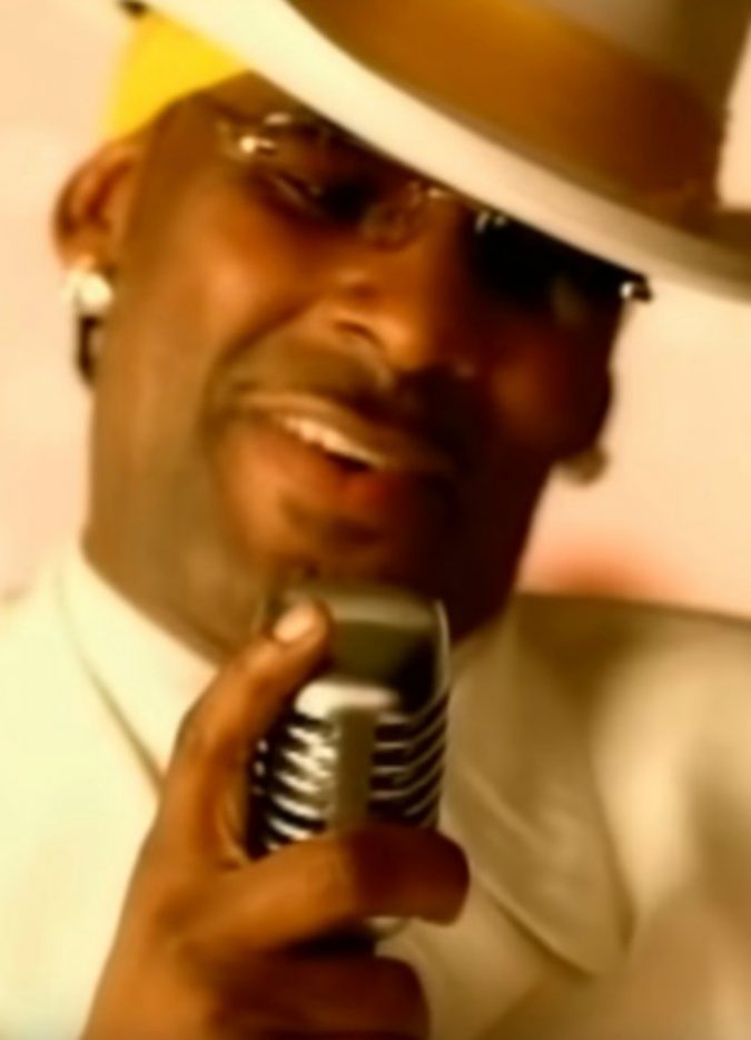 Usa, il rapper R. Kelly arrestato per pedofilia e pedopornografia Usa, il rapper R. Kelly arrestato per pedofilia e pedopornografia