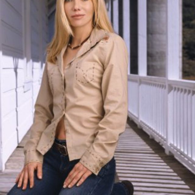 Stephanie Niznik, morta l’attrice statunitense. Era Nina Feeney nella popolare serie tv “Everwood”