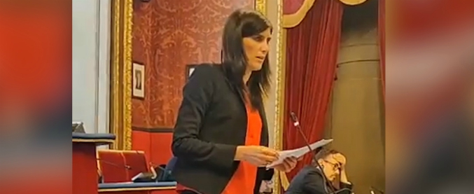 Copertina di Torino, Appendino in Consiglio comunale: “Male minore è la fine della legislatura? Bene, così sarà”