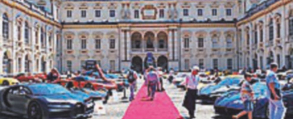 L’ipocrisia dell’auto al Salone del Mobile L’ipocrisia dell’auto al Salone del Mobile