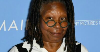 Copertina di “Capisco come pensa un tossicodipendente, perché lo sono stata anch’io. Se tua figlia ti denunciasse dopo un’overdose, ti arrabbieresti”: parla Whoopi Goldberg
