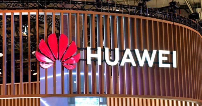 5G, Huawei esclusa dalle forniture del servizio in Uk: “Questione di sicurezza”. Azienda: “Un errore”. Usa: “Sono una minaccia”