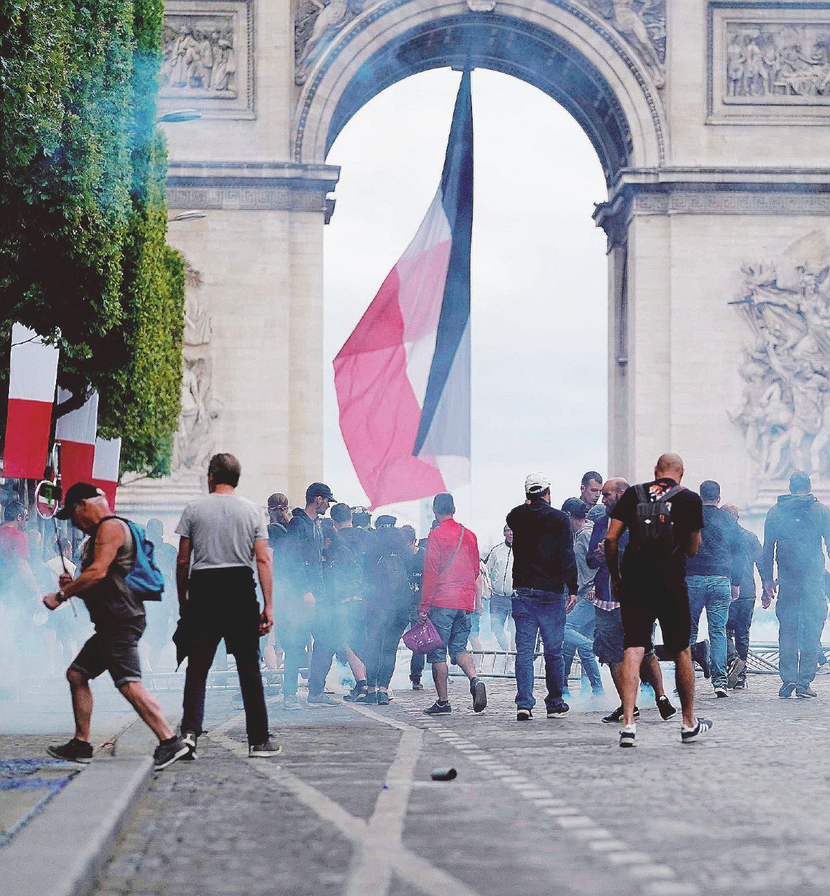 14 Luglio, flop sicurezza. Tutti contro Castaner “incompetente cronico”