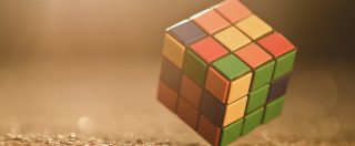 Copertina di Intelligenza Artificiale autodidatta risolve il cubo di Rubik senza istruzioni