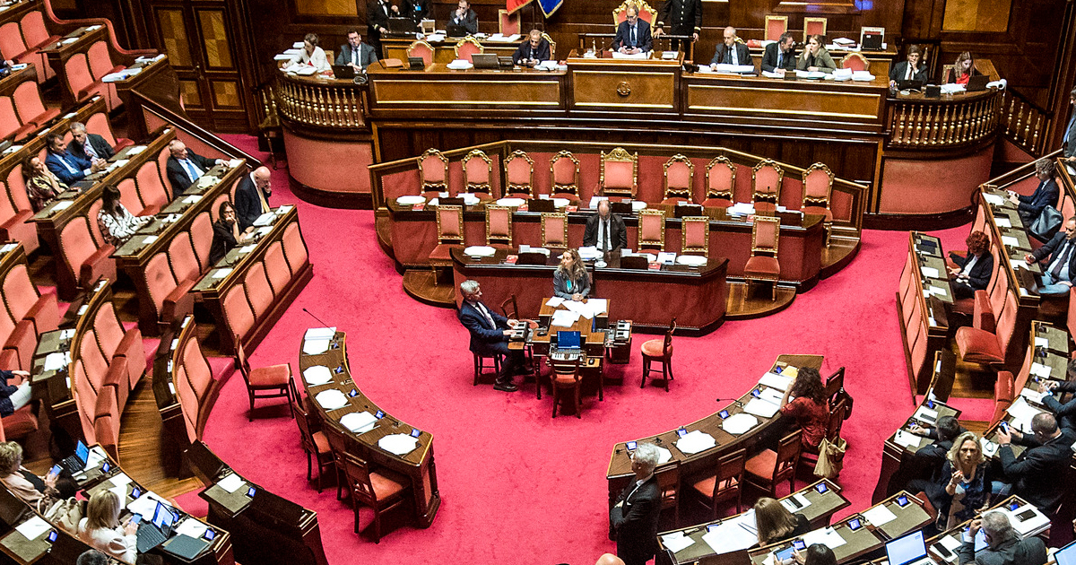 Copertina di Governo Conte 2, il voto di fiducia al Senato. Segui la diretta