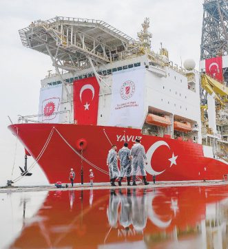 Lettera da Ankara: trivellazioni a Cipro e Creta, Erdogan sfida la Ue. Scarcerato Unsal