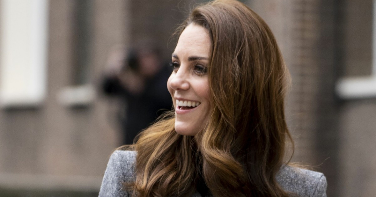 Kate Middleton confessa: “Avrei tanto voluto essere aiutata nei primi mesi con George”