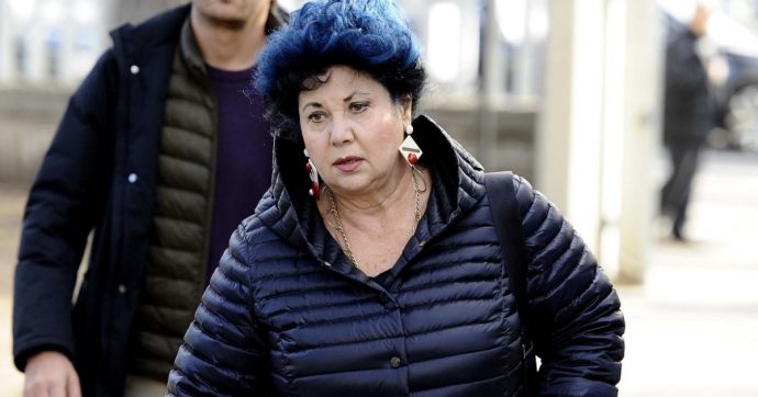 Luciano De Crescenzo, Marisa Laurito: “Era la mia famiglia, è stato mio padre, mio figlio, un parente stretto” Luciano De Crescenzo, Marisa Laurito: “Era la mia famiglia, è stato mio padre, mio figlio, un parente stretto”
