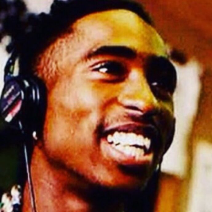 Duane “Keffe D” Davis accusato dell’omicidio di Tupac Shakur dopo 30 anni. Il processo a Las Vegas: tesi, ombre e rivelazioni sulla morte del rapper