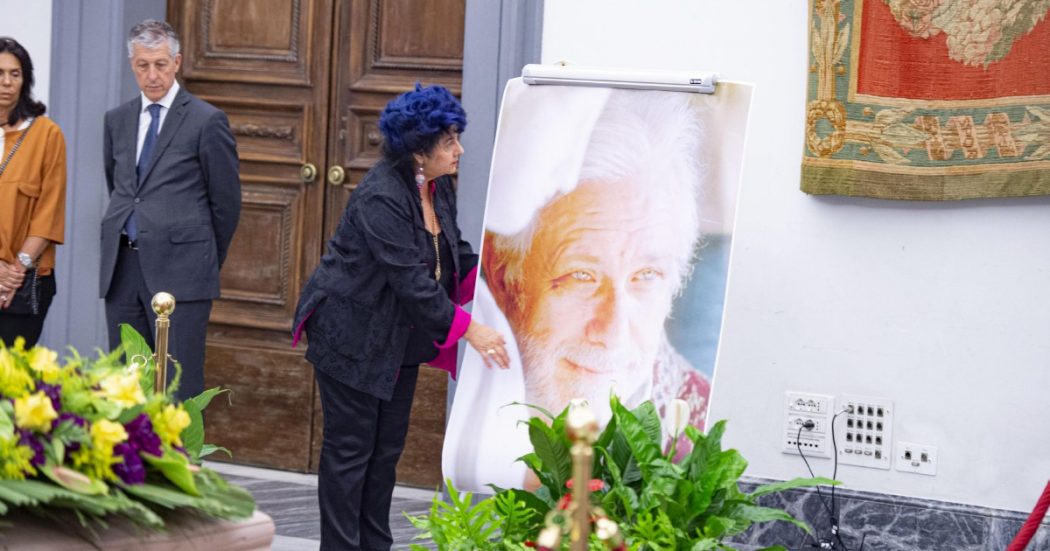 “Luciano, la superstizione e quella cotoletta di cartone” “Luciano, la superstizione e quella cotoletta di cartone”