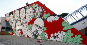 Copertina di Federica Angeli rimarrà sui muri di Ostia. Una vittoria di oltre 26mila persone