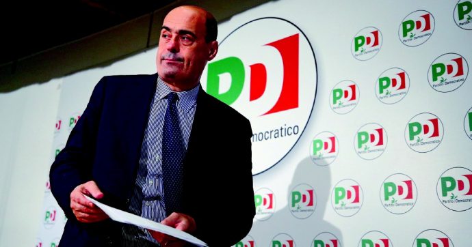 Crisi di governo, la linea di Zingaretti: “Voto subito e senza primarie. No a tecnici e Conte bis, anche se ce lo chiede Mattarella”