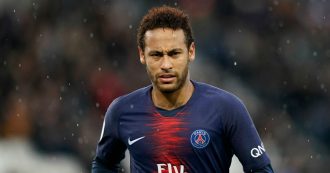 Copertina di Neymar, l’addio della star come spartiacque del Psg: dopo oltre un miliardo investito sul mercato, a Parigi pensano allo stile Ajax