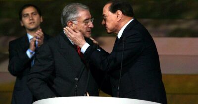 Copertina di Stragi di mafia del 1993, archiviate le accuse contro Dell’Utri. Meloni: “Spazzata via ogni ombra”. Marina Berlusconi: “Giustizia resta un’emergenza”