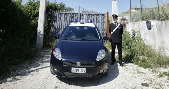 Copertina di Cosenza, duplice omicidio nelle campagne di Corigliano Rossano: uccisi nella loro auto un imprenditore e un sorvegliato speciale