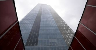 Copertina di Piemonte, 10 indagati per falso e peculato sul nuovo grattacielo della Regione: “Sottratti oltre 15 milioni di euro”