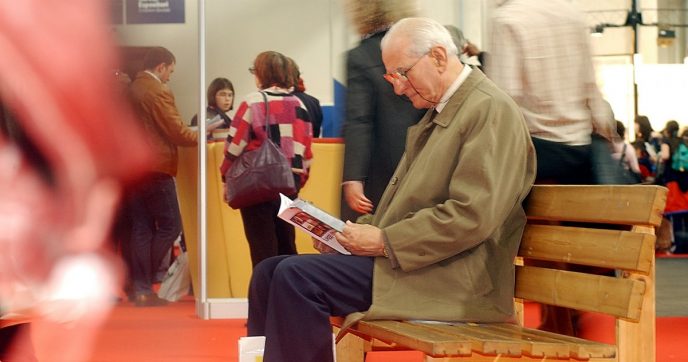 Istat, l’Italia è il Paese più longevo in Europa: 14.456 gli ultracentenari, 2 milioni gli over 85. Uecoop: “Necessario miglioramento welfare”