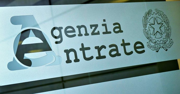 “Controlli fiscali pilotati”, undici arresti a Brescia: anche quattro finanzieri e un funzionario dell’Agenzia delle Entrate