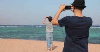 Copertina di L’estate è la stagione giusta per il ‘digiuno digitale’