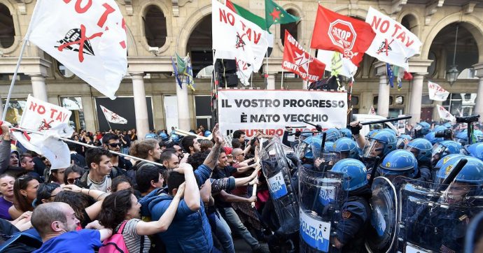 È l’ultima guerra persa: M5S  finirà disintegrato se non lascia il governo