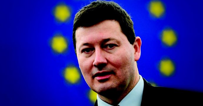 L’“esilio dorato” di Selmayr ex fedelissimo di Juncker