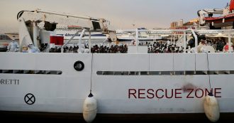 Migranti, Salvini blocca pure la Guardia Costiera. Ma lo sbarco dei 135 naufraghi si farà: c’è già l’accordo