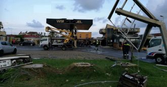 Maltempo, tromba d’aria su Roma: morta una donna sbalzata via con la sua auto a Fiumicino. Allagate stazioni metro Repubblica e Cipro