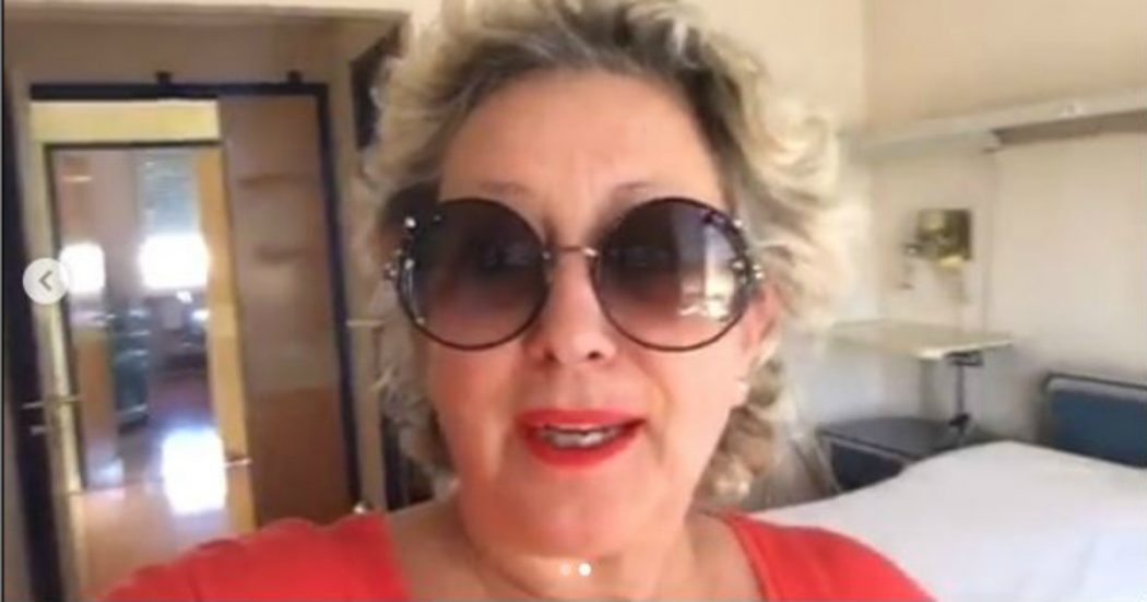 Ballando con le Stelle, Carolyn Smith e il cancro al seno: “Punti interrogativi all’orizzonte”