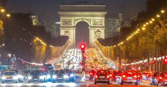 Copertina di Parigi a 30 km/h, così la capitale francese vuole ridurre inquinamento e incidenti