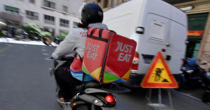 Copertina di Just Eat vuole essere il più forte: fusione da 9 miliardi