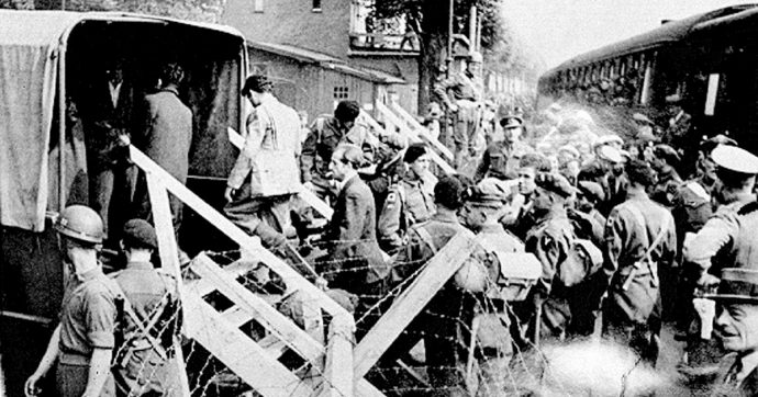 Copertina di Cacciati da Adolf Hitler. I figli degli ebrei tedeschi vogliono tornare a casa